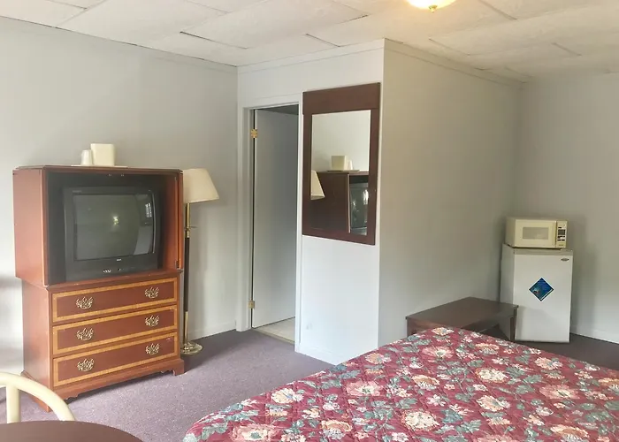 Economy Inn